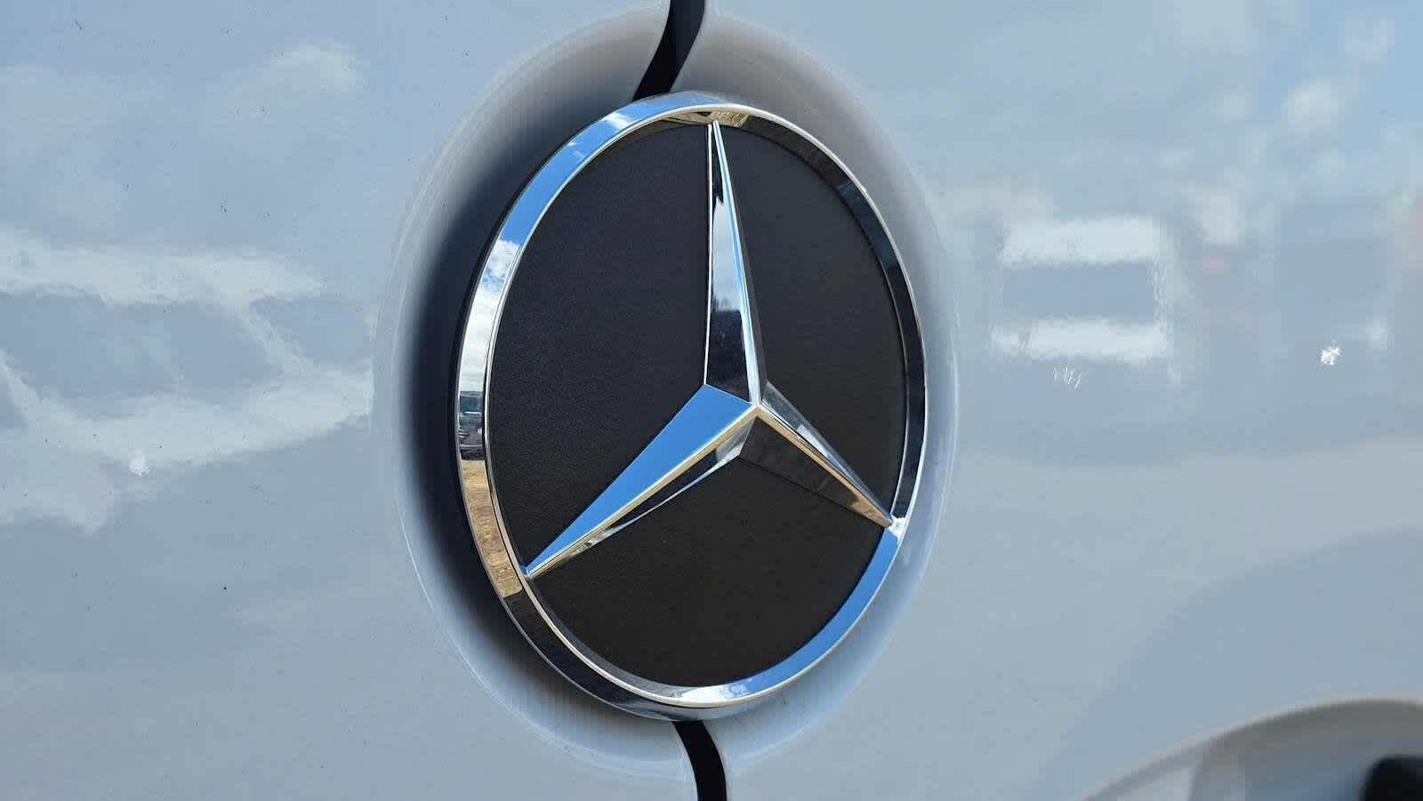 2025 Mercedes-Benz Sprinter Cargo Van 2500 High Roof I4 Diesel HO 170 RWD
