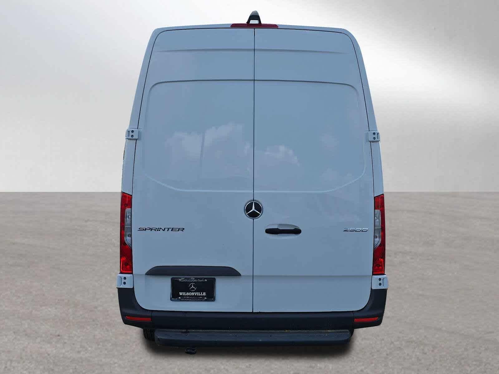 2025 Mercedes-Benz Sprinter Cargo Van 2500 High Roof I4 Diesel HO 170 RWD