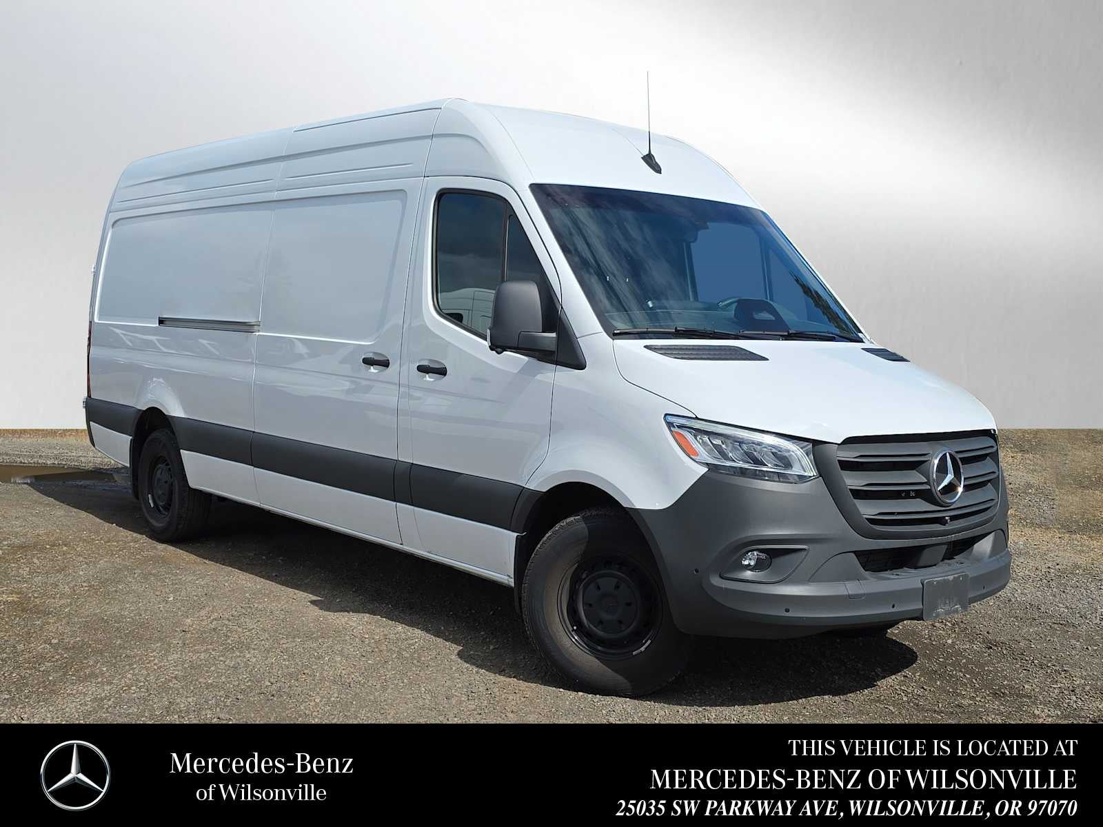 2025 Mercedes-Benz Sprinter Cargo Van 2500 High Roof I4 Diesel HO 170 RWD