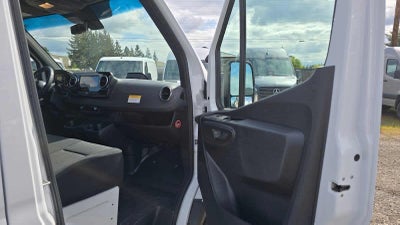 2025 Mercedes-Benz Sprinter Cargo Van 2500 High Roof I4 Diesel HO 170 RWD
