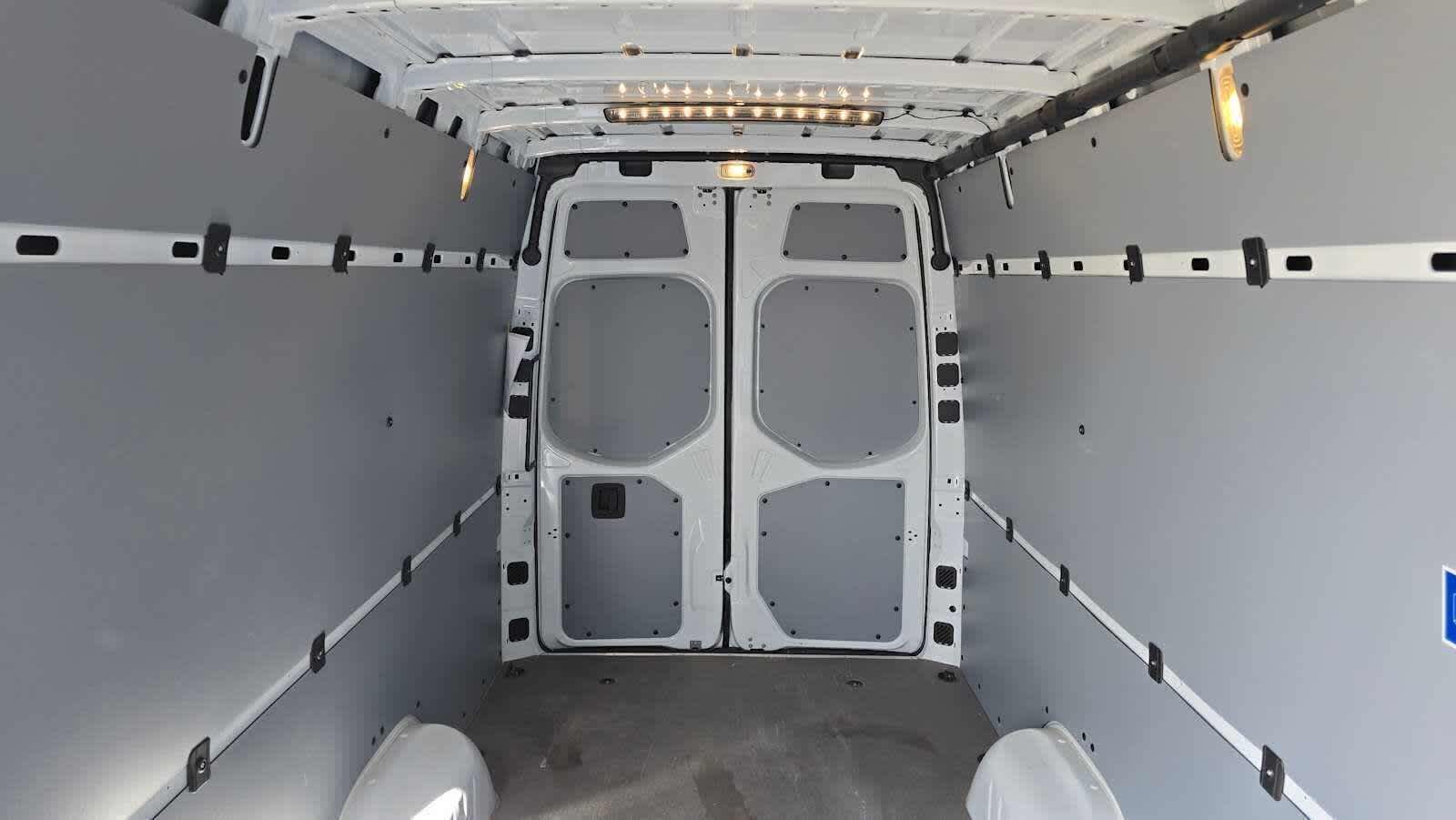 2025 Mercedes-Benz Sprinter Cargo Van 2500 High Roof I4 Diesel HO 170 RWD