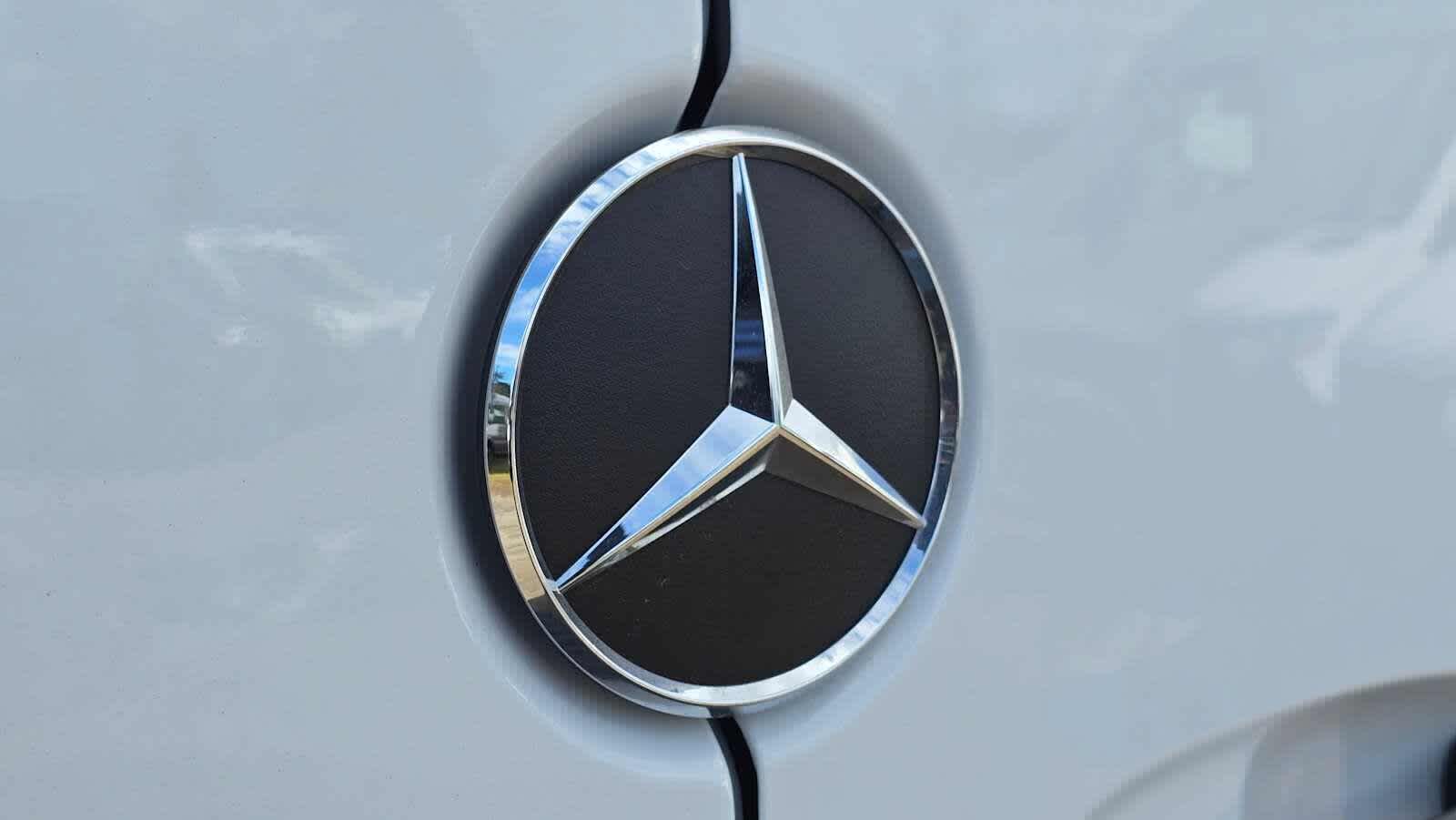 2025 Mercedes-Benz Sprinter Cargo Van 2500 High Roof I4 Diesel HO 170 RWD