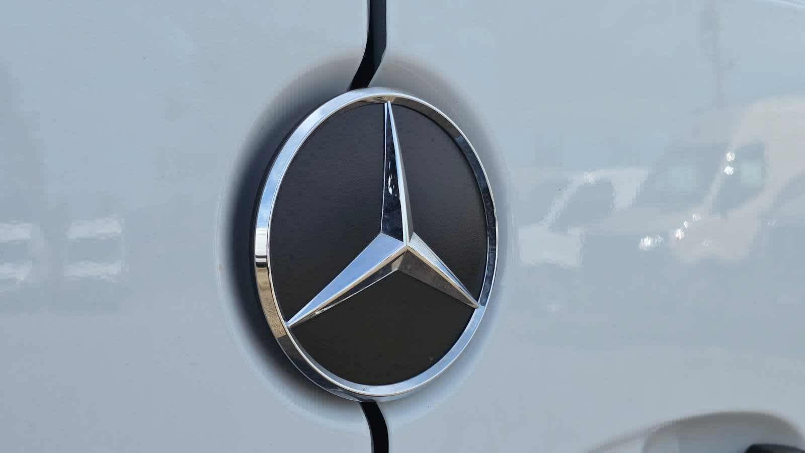 2025 Mercedes-Benz Sprinter Cargo Van 2500 High Roof I4 Diesel HO 170 RWD