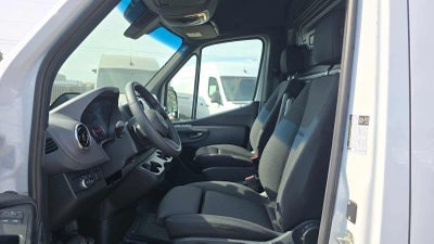 2025 Mercedes-Benz Sprinter Cargo Van 2500 High Roof I4 Diesel HO 170 RWD