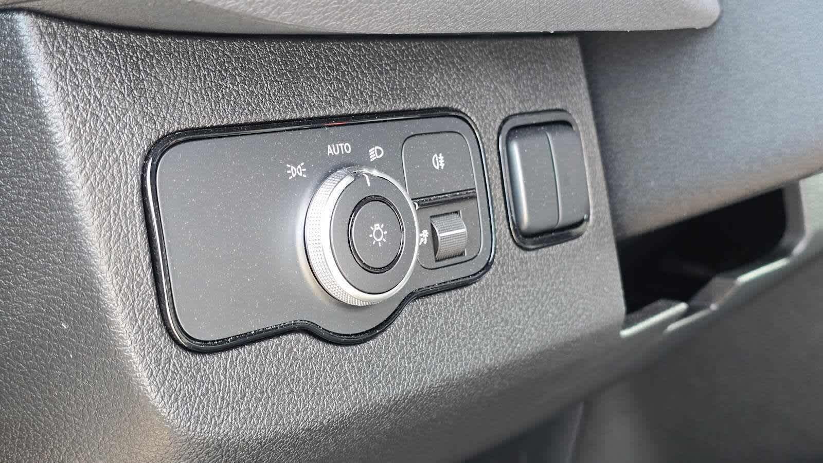 2025 Mercedes-Benz Sprinter Cargo Van 2500 High Roof I4 Diesel HO 170 RWD