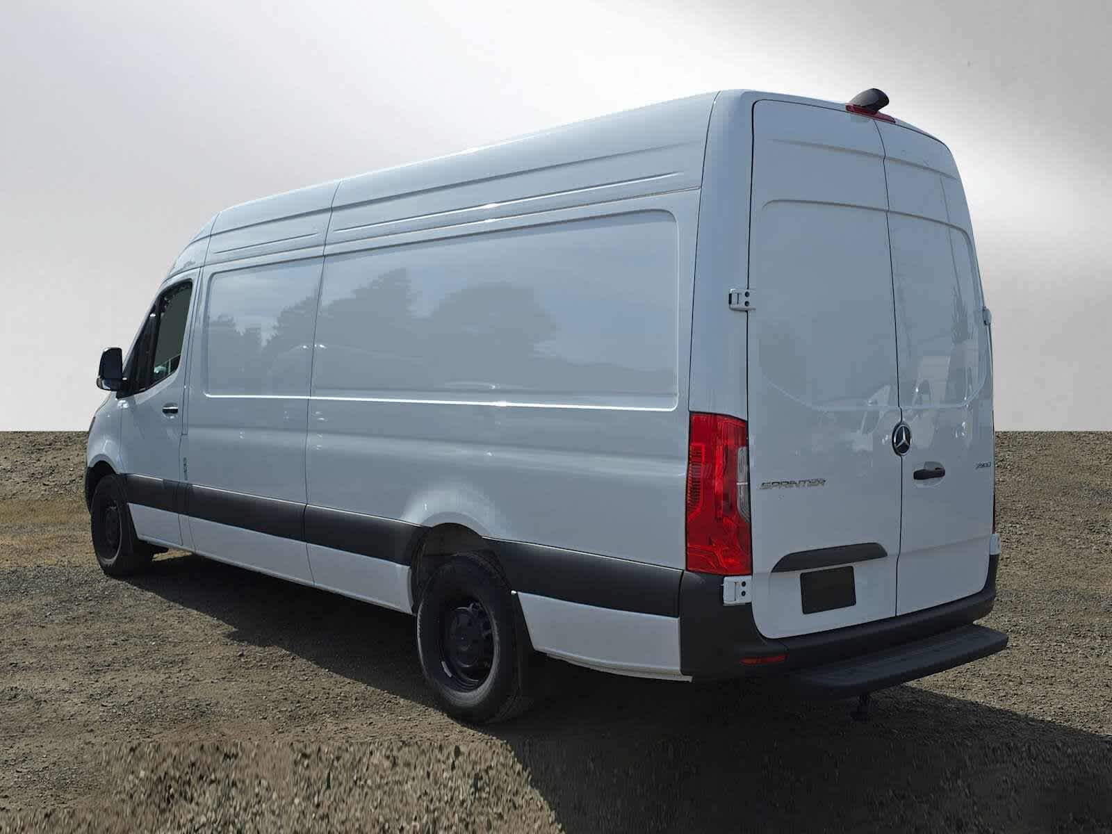 2025 Mercedes-Benz Sprinter Cargo Van 2500 High Roof I4 Diesel HO 170 RWD
