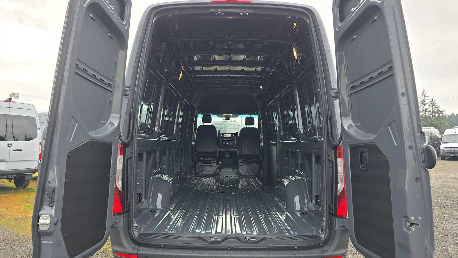 2026 Mercedes-Benz Sprinter 2500 High Roof I4 Diesel HO 170" AWD