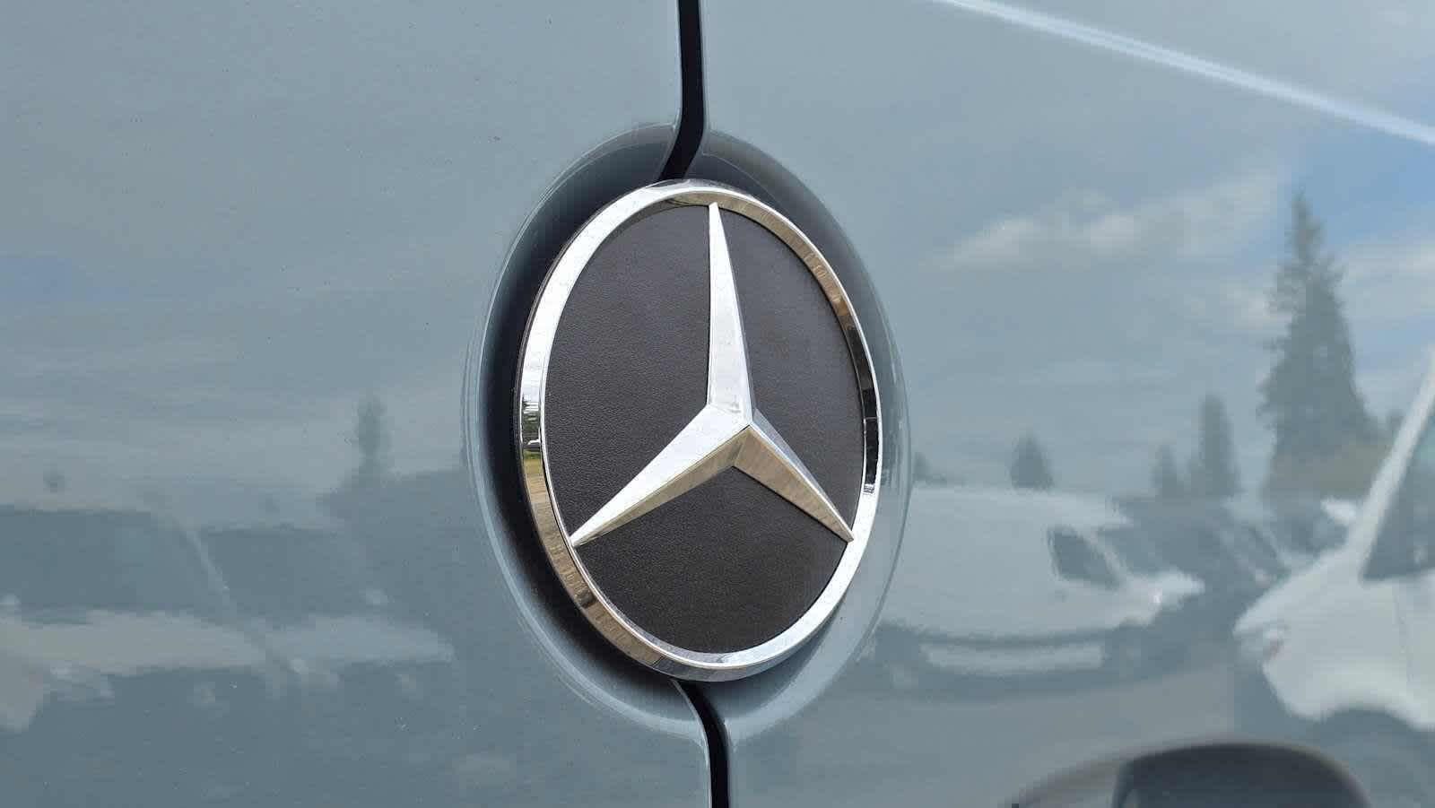 2026 Mercedes-Benz Sprinter 2500 High Roof I4 Diesel HO 170 AWD