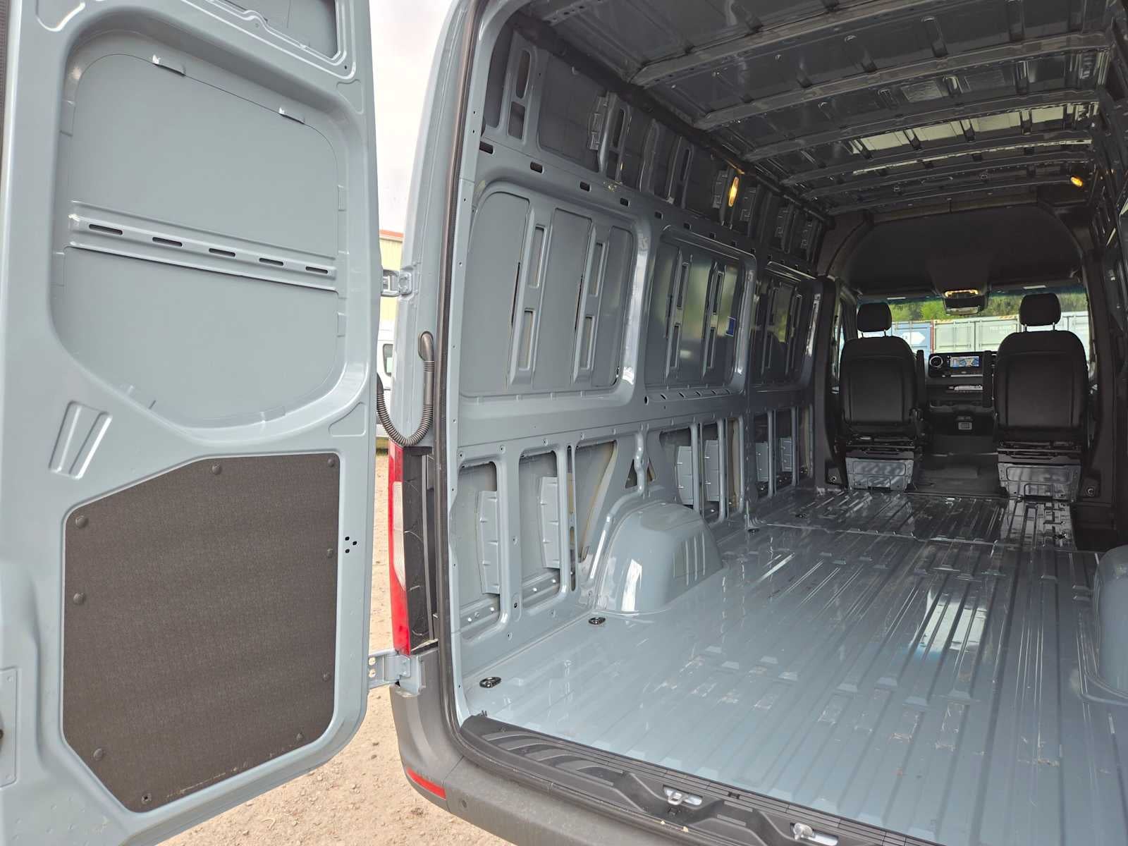 2026 Mercedes-Benz Sprinter Cargo 2500 High Roof I4 Diesel HO 170 AWD