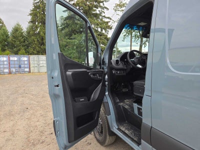 2026 Mercedes-Benz Sprinter Cargo 2500 High Roof I4 Diesel HO 170 AWD