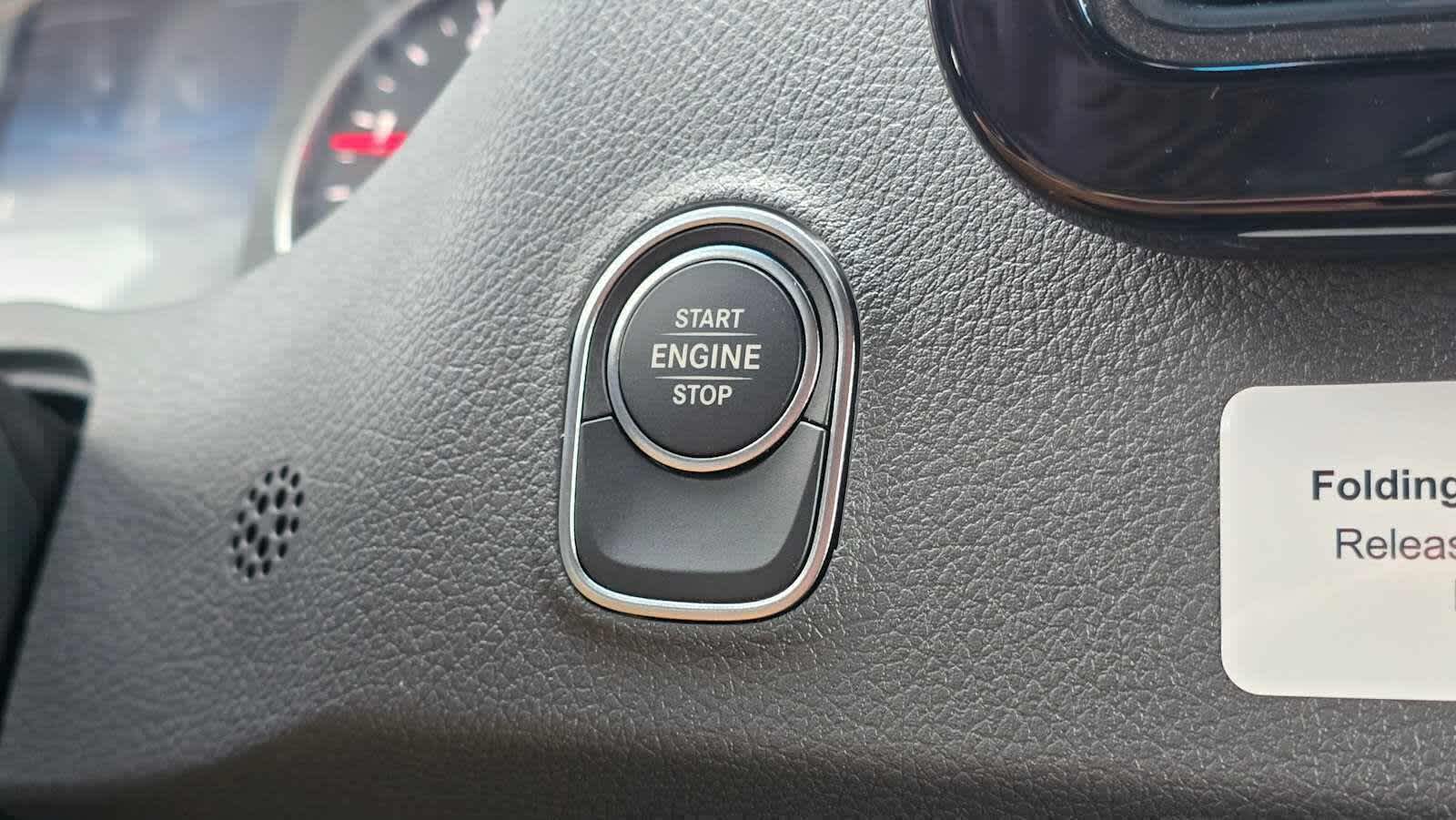 2026 Mercedes-Benz Sprinter 2500 High Roof I4 Diesel HO 170 AWD