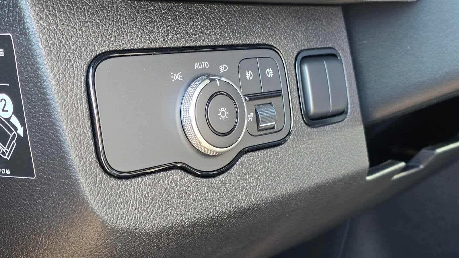 2026 Mercedes-Benz Sprinter 2500 High Roof I4 Diesel HO 170 AWD