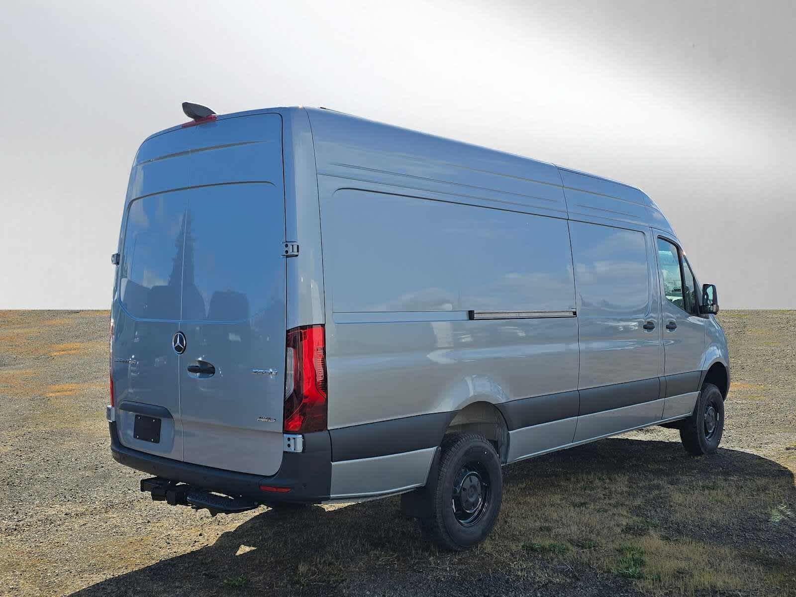 2026 Mercedes-Benz Sprinter 2500 High Roof I4 Diesel HO 170 AWD