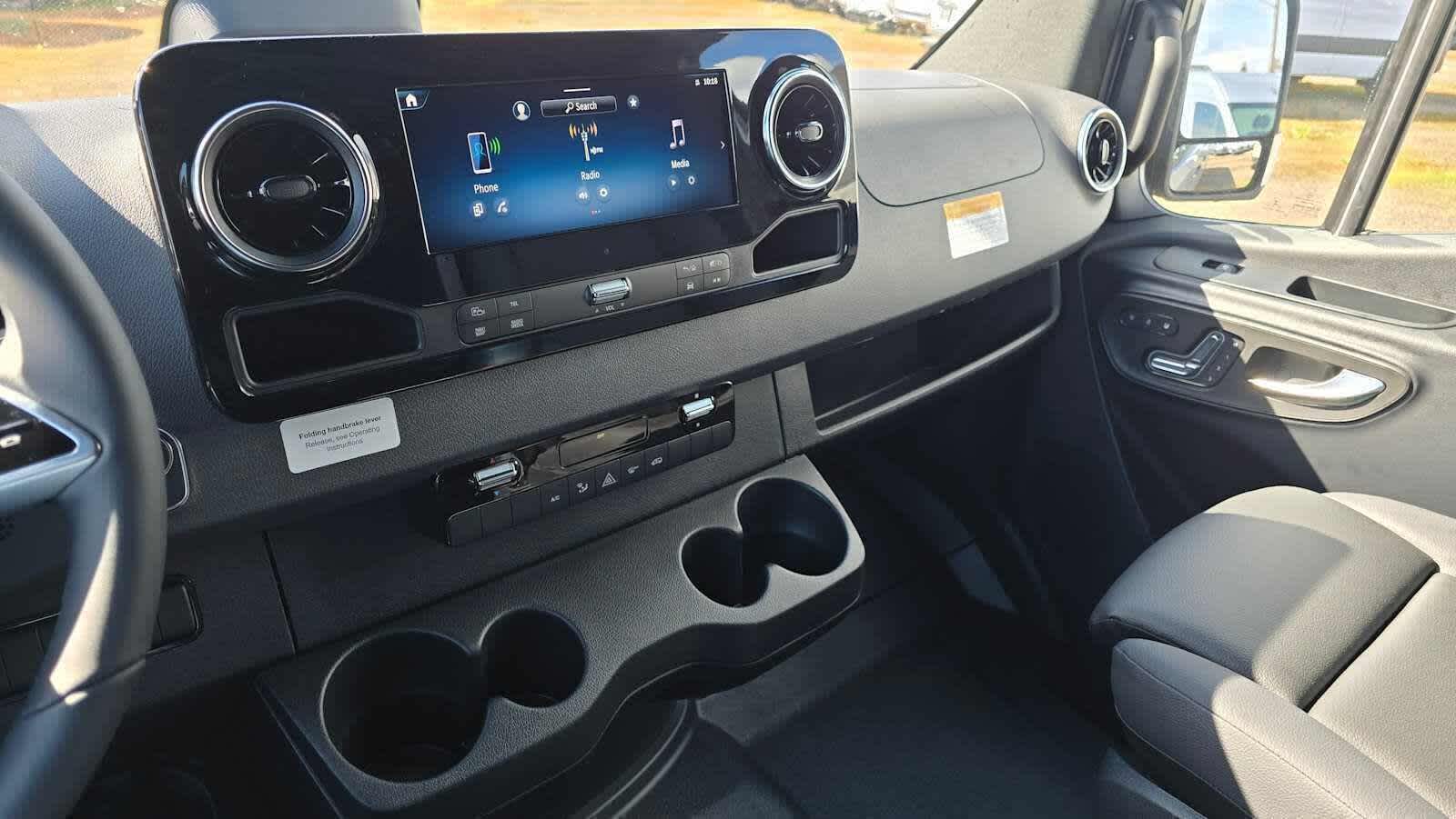 2026 Mercedes-Benz Sprinter 2500 High Roof I4 Diesel HO 170 AWD