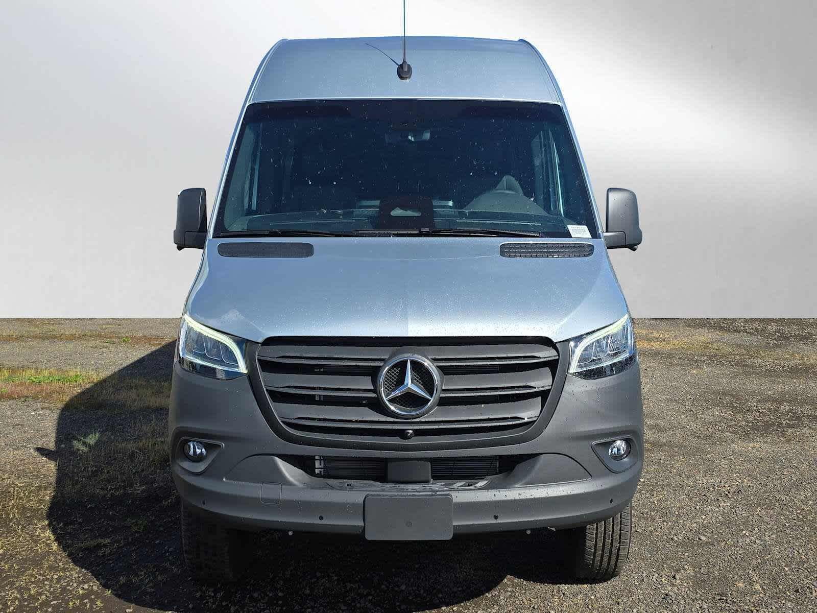 2026 Mercedes-Benz Sprinter 2500 High Roof I4 Diesel HO 170 AWD