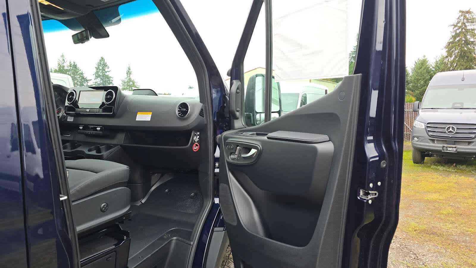 2026 Mercedes-Benz Sprinter 2500 High Roof I4 Diesel HO 170" AWD