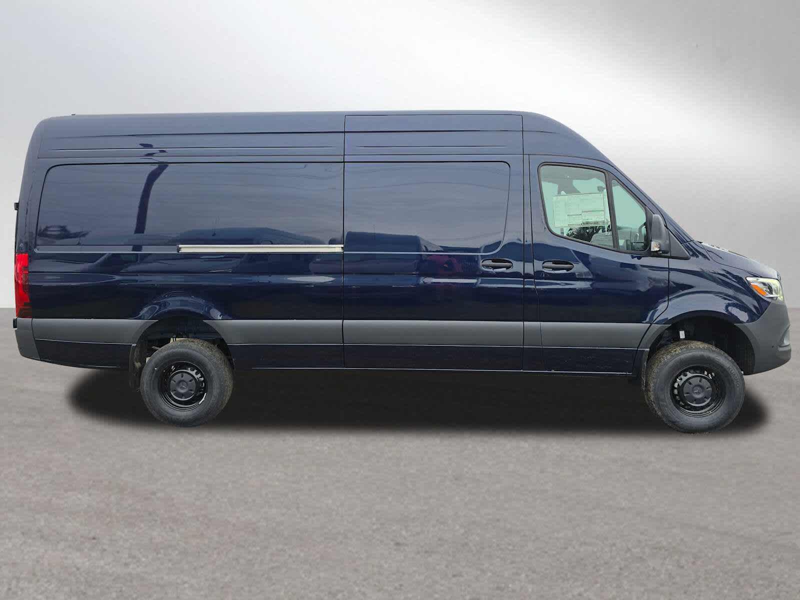 2026 Mercedes-Benz Sprinter 2500 High Roof I4 Diesel HO 170" AWD