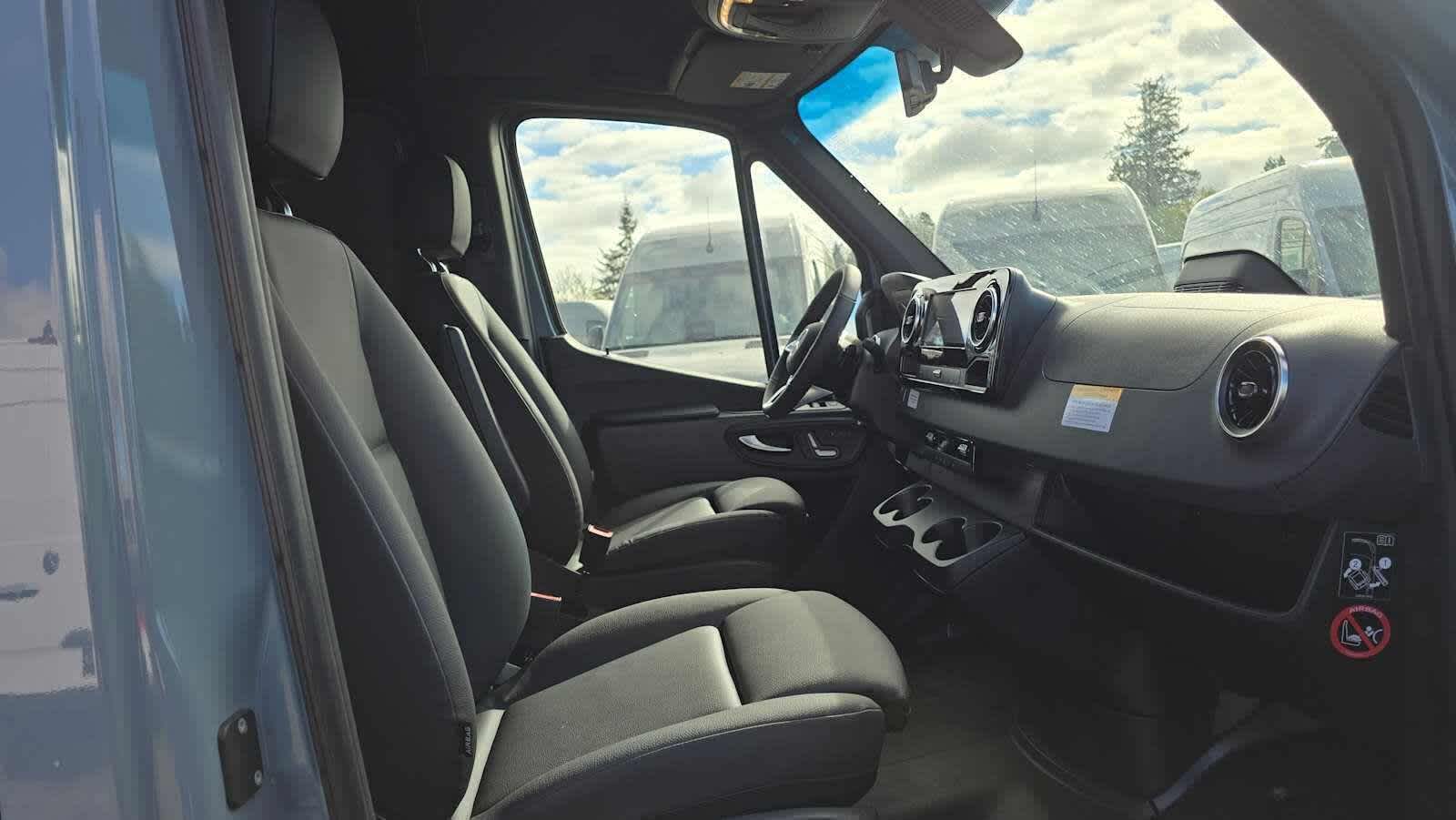 2026 Mercedes-Benz Sprinter 2500 High Roof I4 Diesel HO 170 AWD