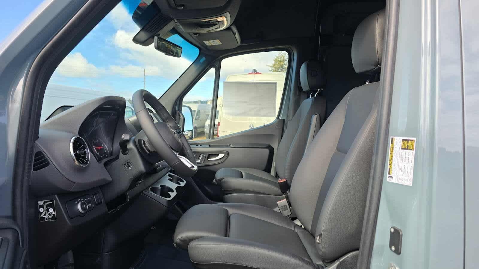 2026 Mercedes-Benz Sprinter 2500 High Roof I4 Diesel HO 170 AWD
