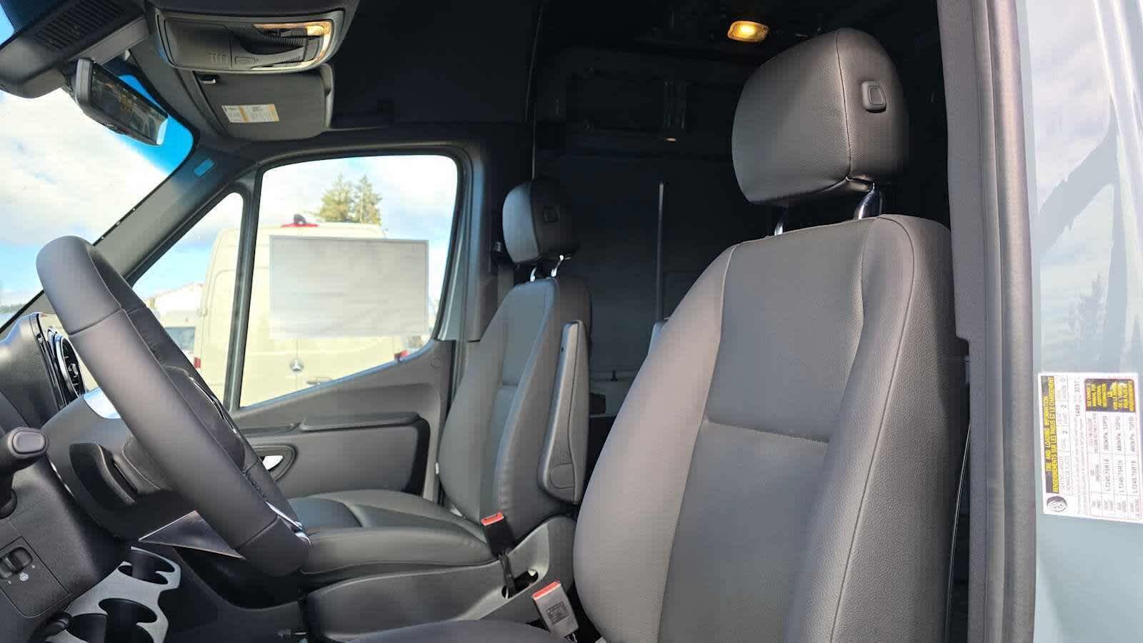 2026 Mercedes-Benz Sprinter 2500 High Roof I4 Diesel HO 170 AWD