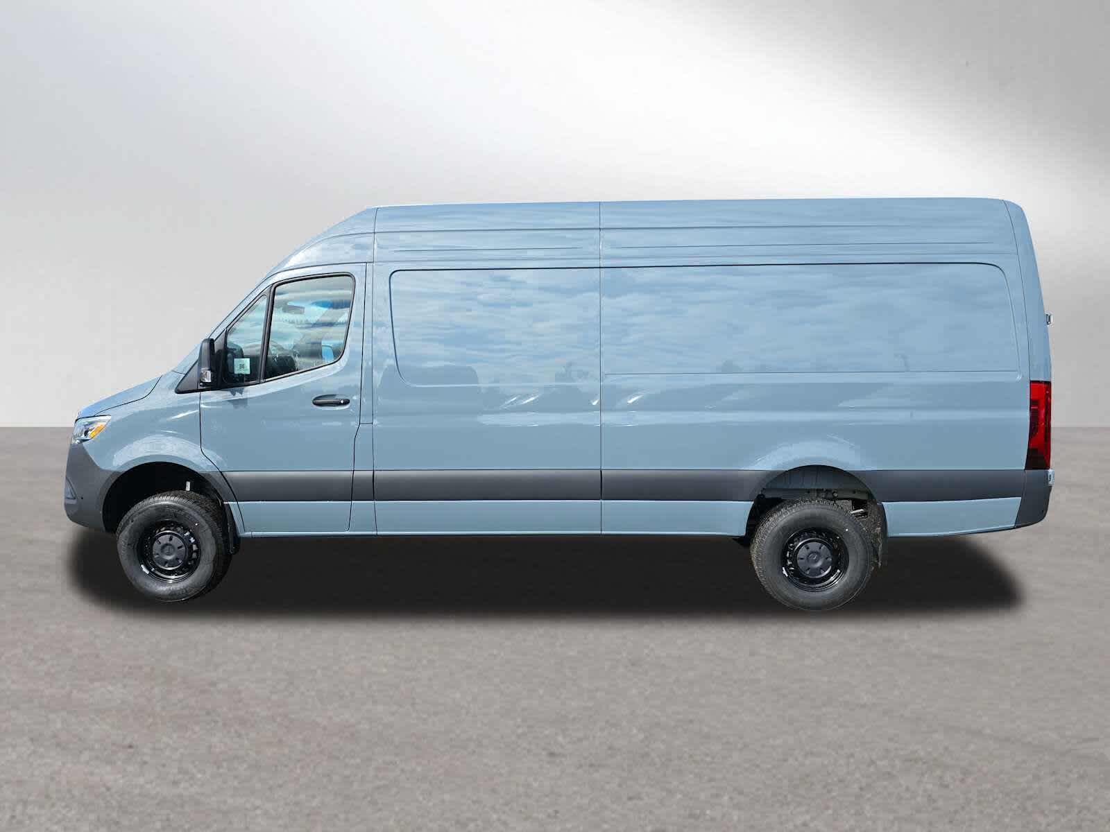 2026 Mercedes-Benz Sprinter 2500 High Roof I4 Diesel HO 170 AWD