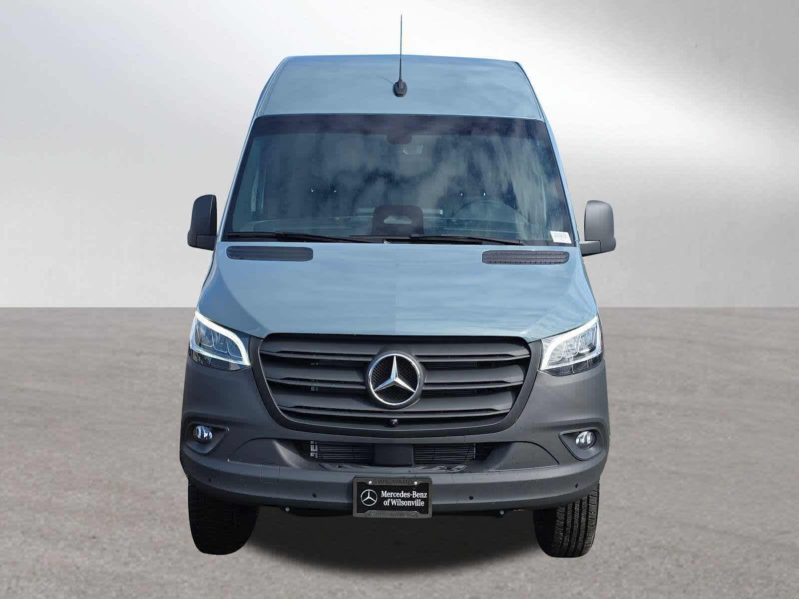 2026 Mercedes-Benz Sprinter 2500 High Roof I4 Diesel HO 170 AWD