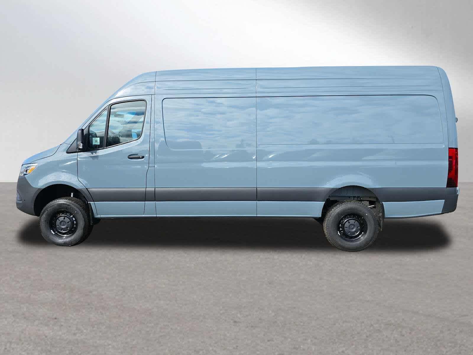2026 Mercedes-Benz Sprinter 2500 High Roof I4 Diesel HO 170 AWD