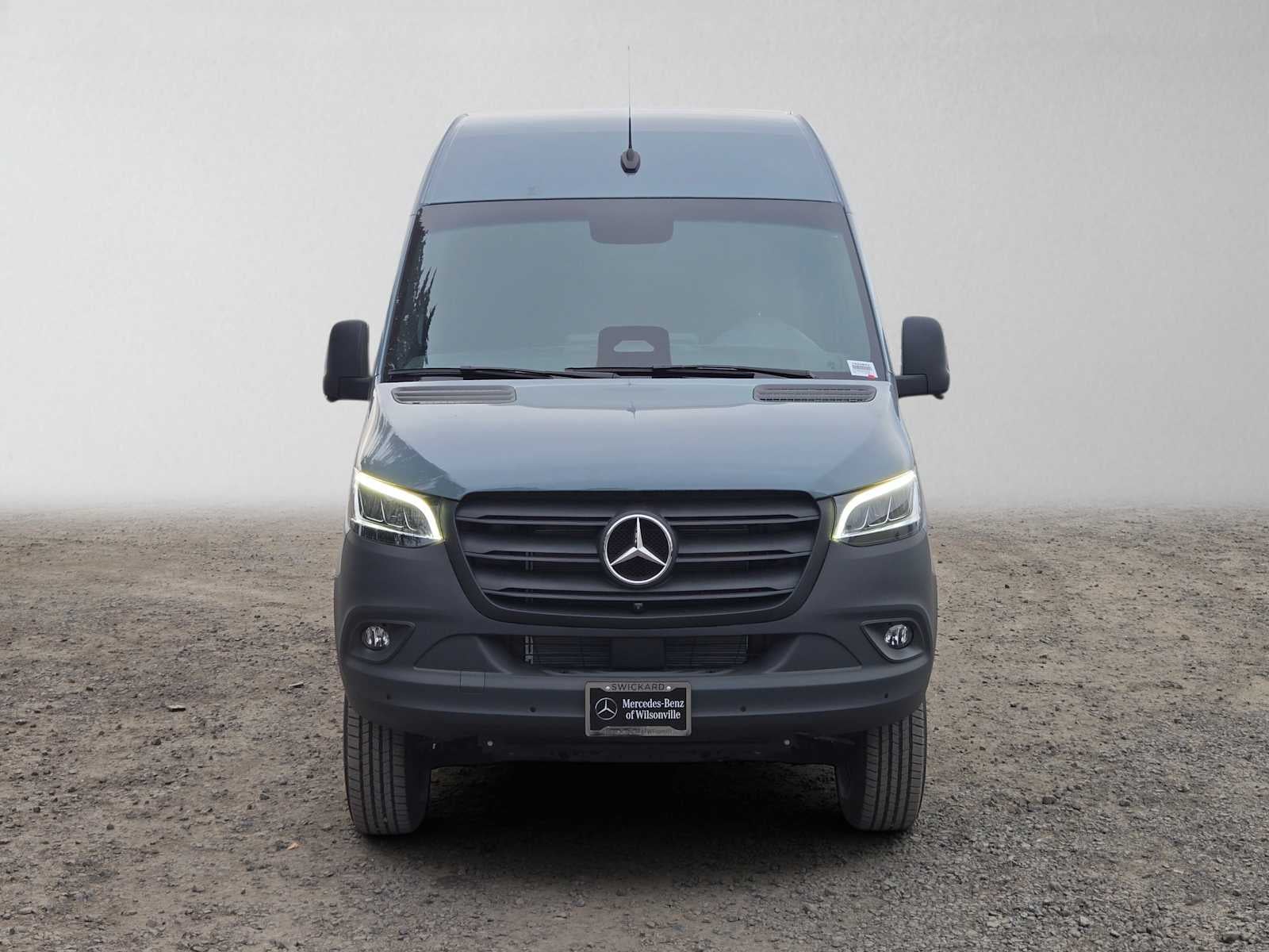 2026 Mercedes-Benz Sprinter Cargo 2500 High Roof I4 Diesel HO 170 AWD