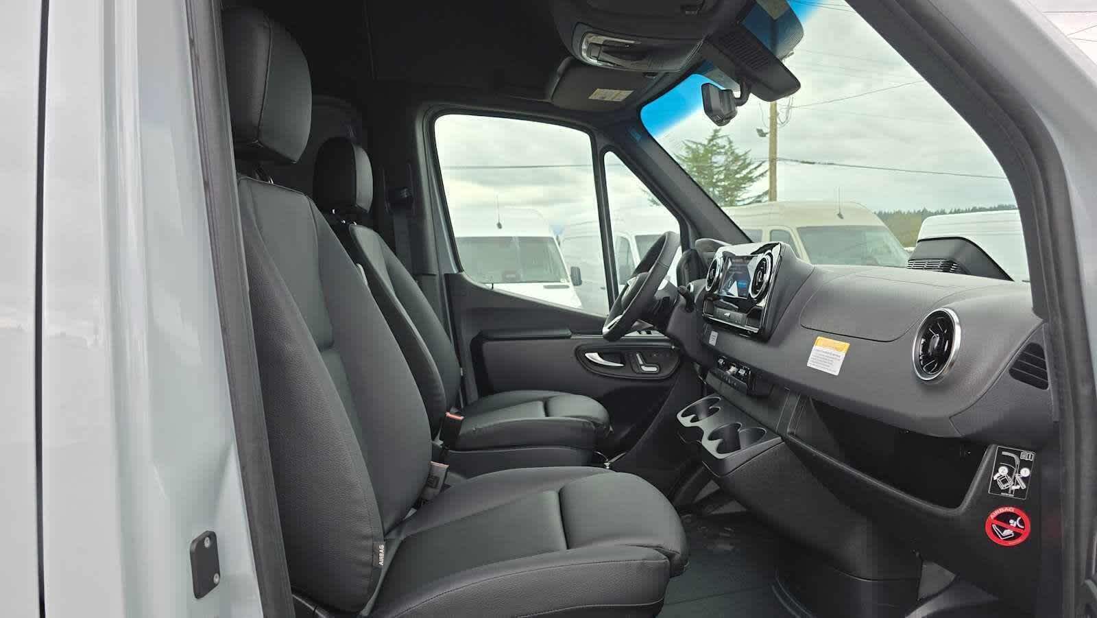 2026 Mercedes-Benz Sprinter 2500 High Roof I4 Diesel HO 170 AWD