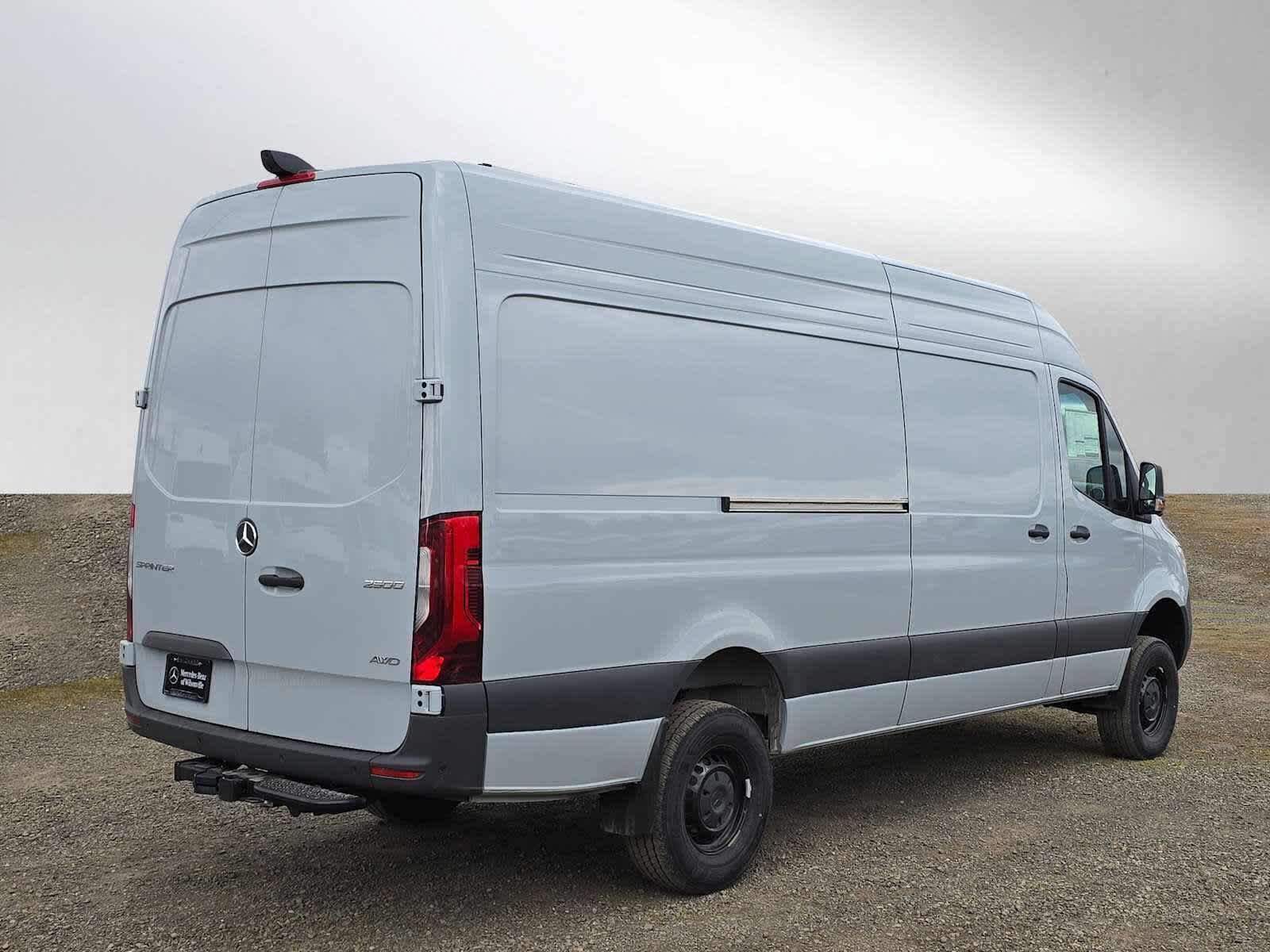 2026 Mercedes-Benz Sprinter 2500 High Roof I4 Diesel HO 170 AWD
