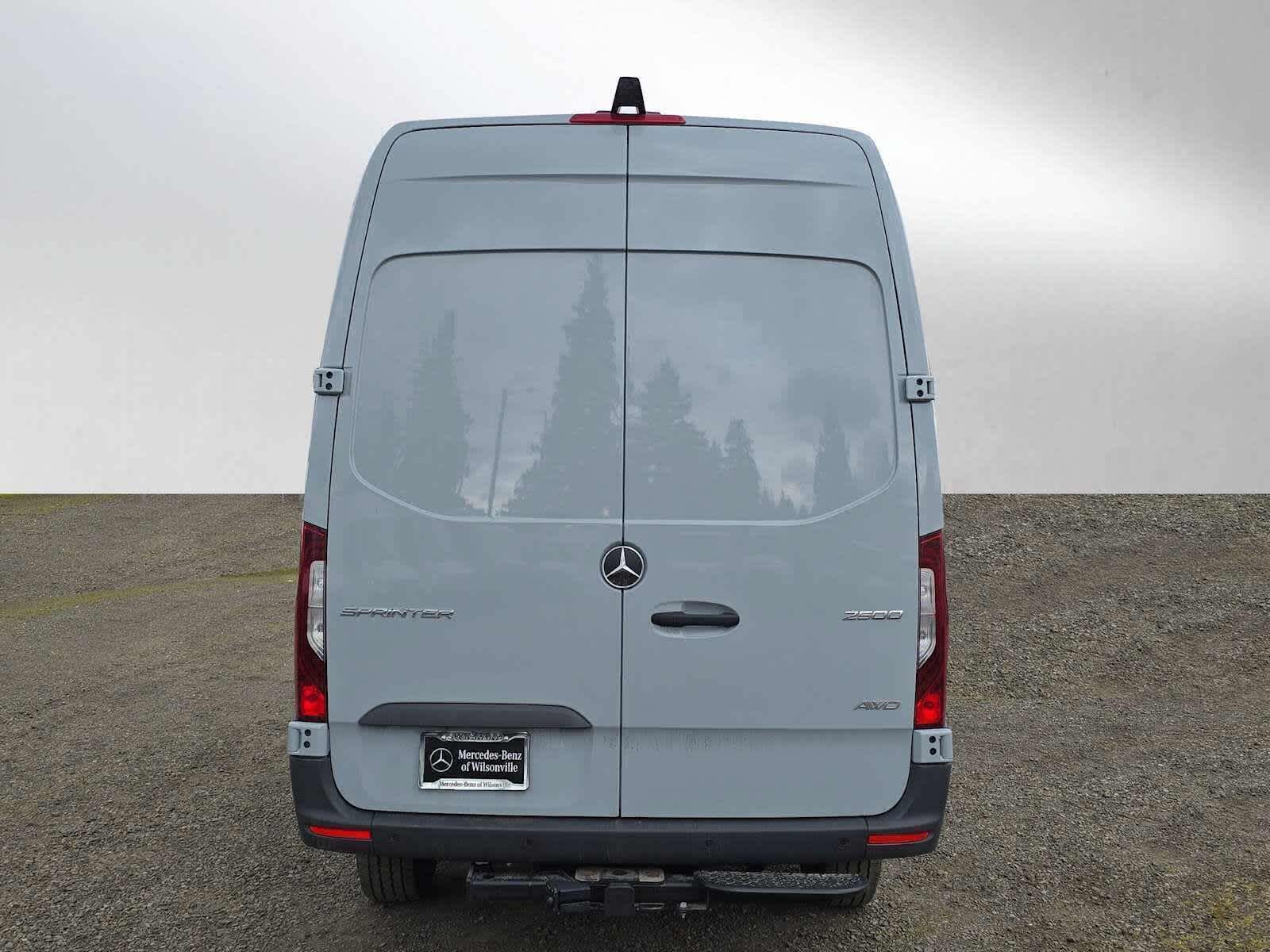 2026 Mercedes-Benz Sprinter 2500 High Roof I4 Diesel HO 170 AWD