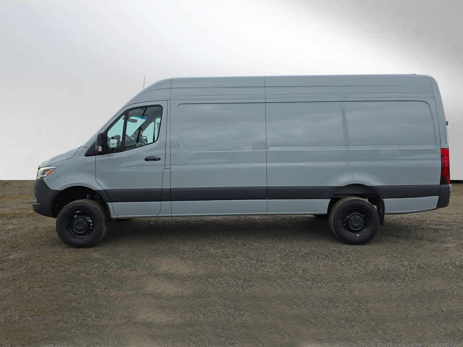 2026 Mercedes-Benz Sprinter 2500 High Roof I4 Diesel HO 170 AWD