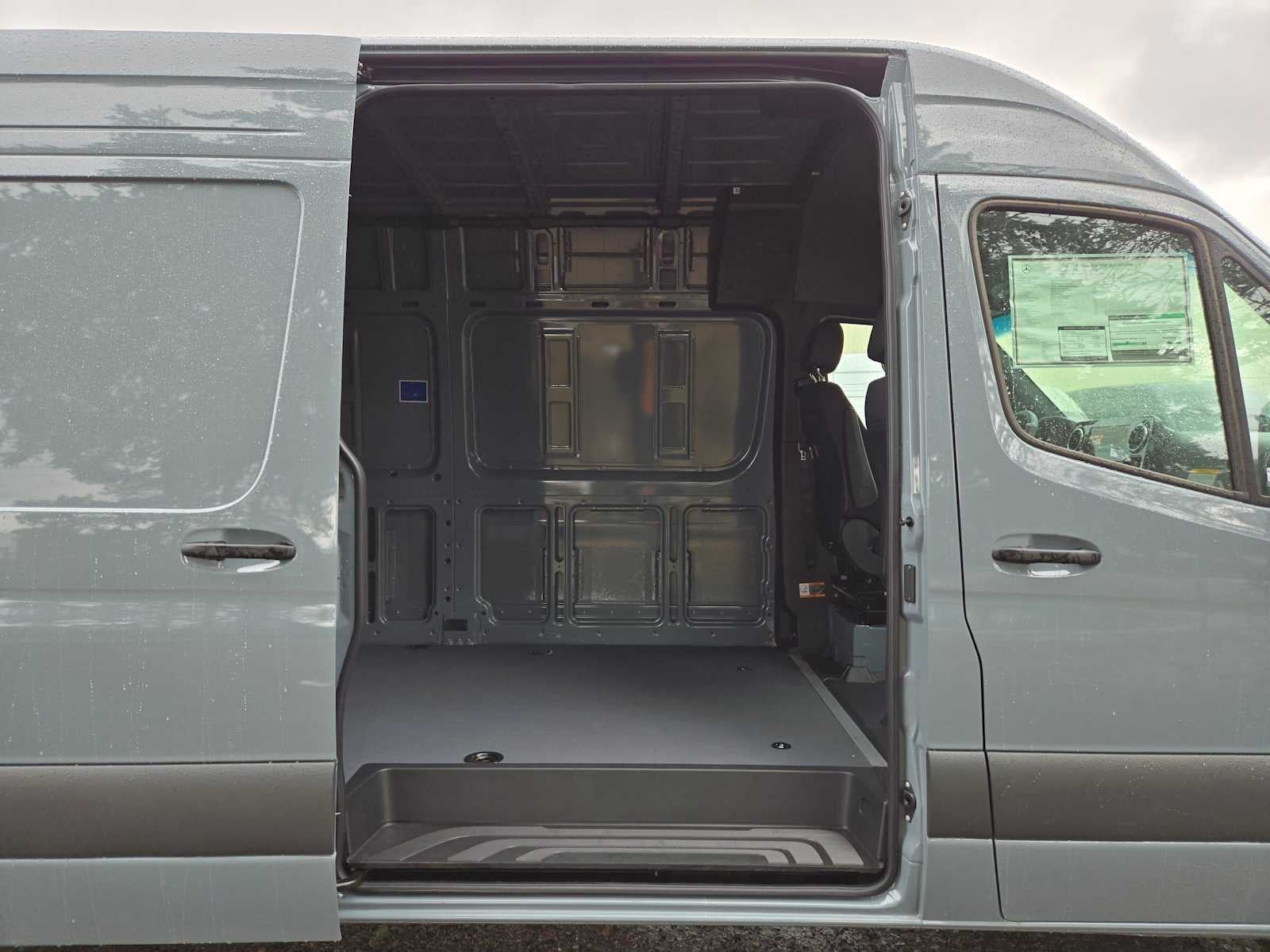 2026 Mercedes-Benz Sprinter Cargo 2500 High Roof I4 Diesel HO 170 AWD