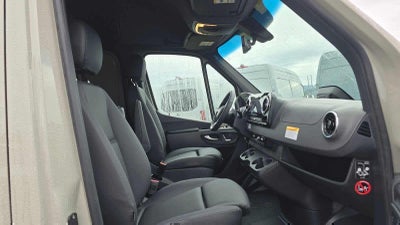 2026 Mercedes-Benz Sprinter 2500 High Roof I4 Diesel HO 170 AWD