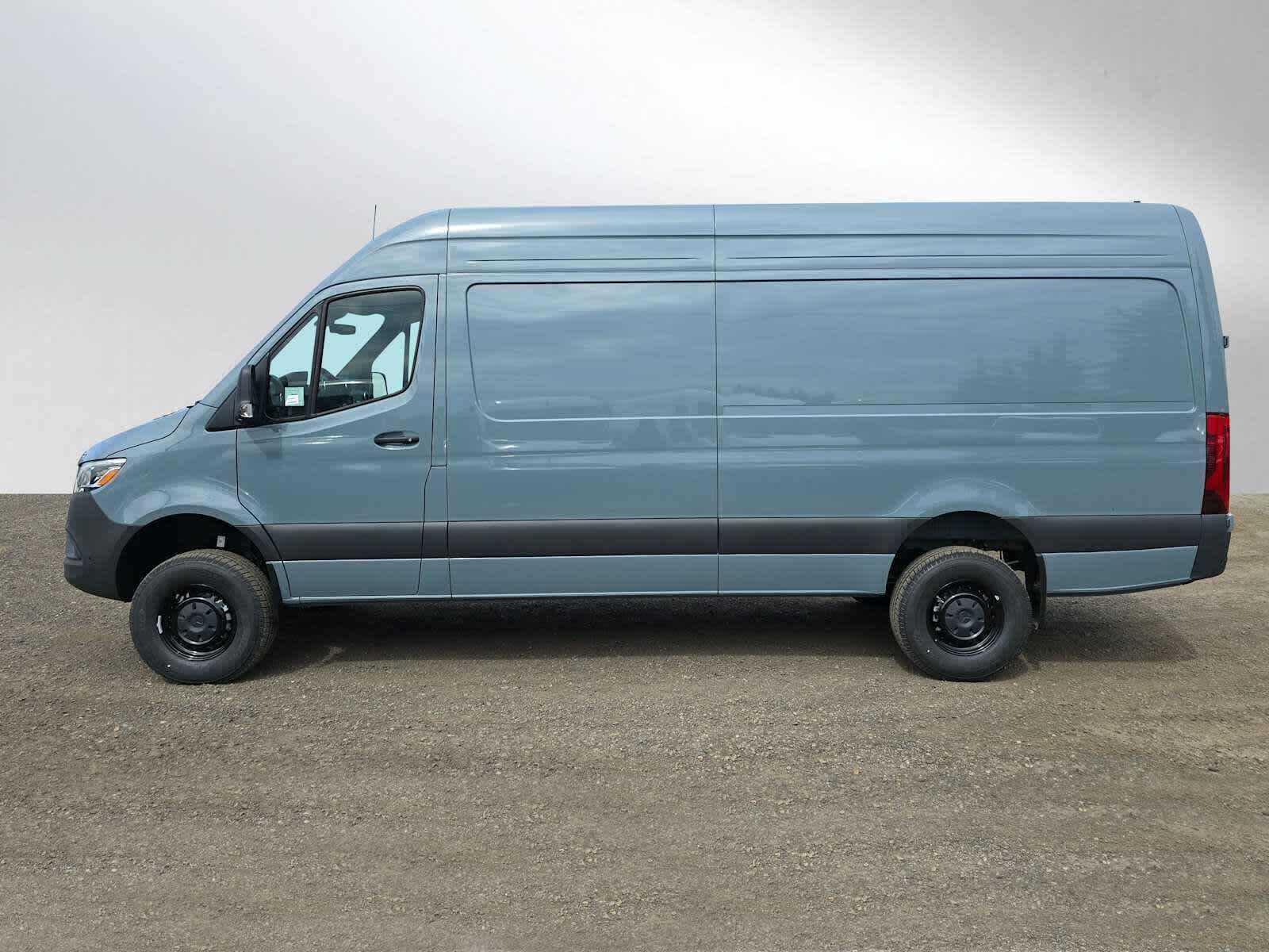 2026 Mercedes-Benz Sprinter 2500 High Roof I4 Diesel HO 170 AWD