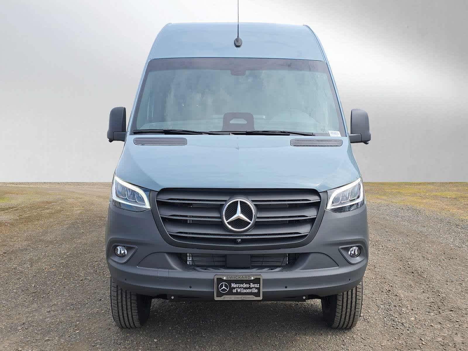 2026 Mercedes-Benz Sprinter 2500 High Roof I4 Diesel HO 170 AWD