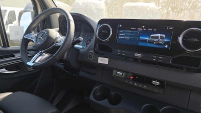 2026 Mercedes-Benz Sprinter 2500 High Roof I4 Diesel HO 170 AWD