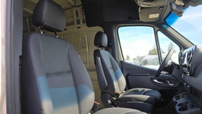 2026 Mercedes-Benz Sprinter 2500 High Roof I4 Diesel HO 170 AWD