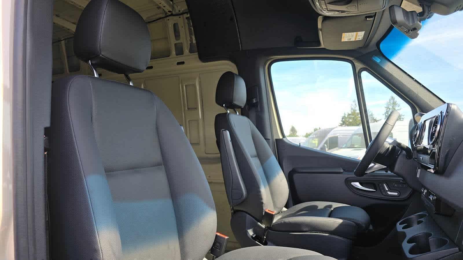 2026 Mercedes-Benz Sprinter 2500 High Roof I4 Diesel HO 170 AWD