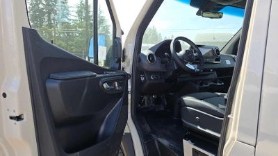 2026 Mercedes-Benz Sprinter 2500 High Roof I4 Diesel HO 170 AWD