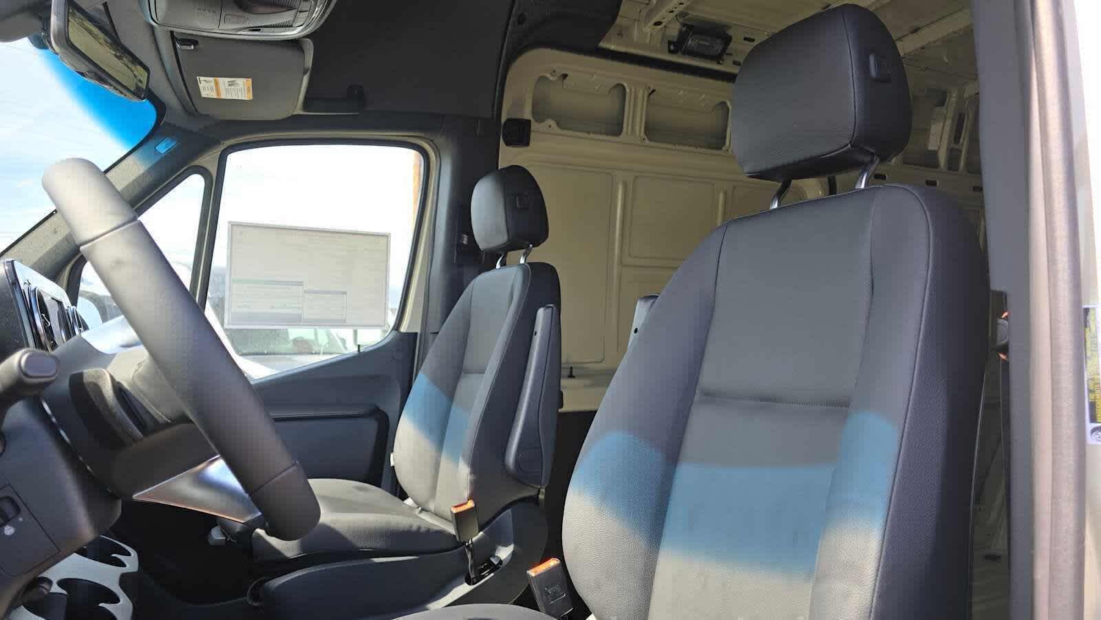 2026 Mercedes-Benz Sprinter 2500 High Roof I4 Diesel HO 170 AWD