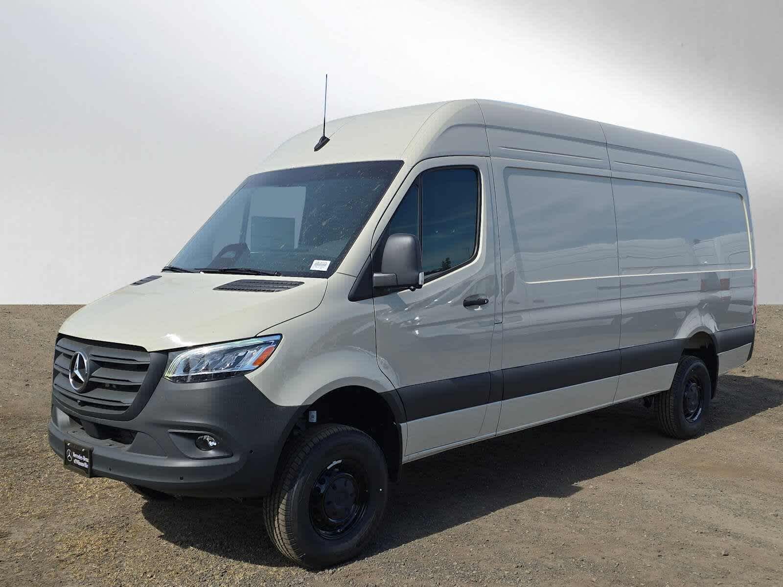 2026 Mercedes-Benz Sprinter 2500 High Roof I4 Diesel HO 170 AWD