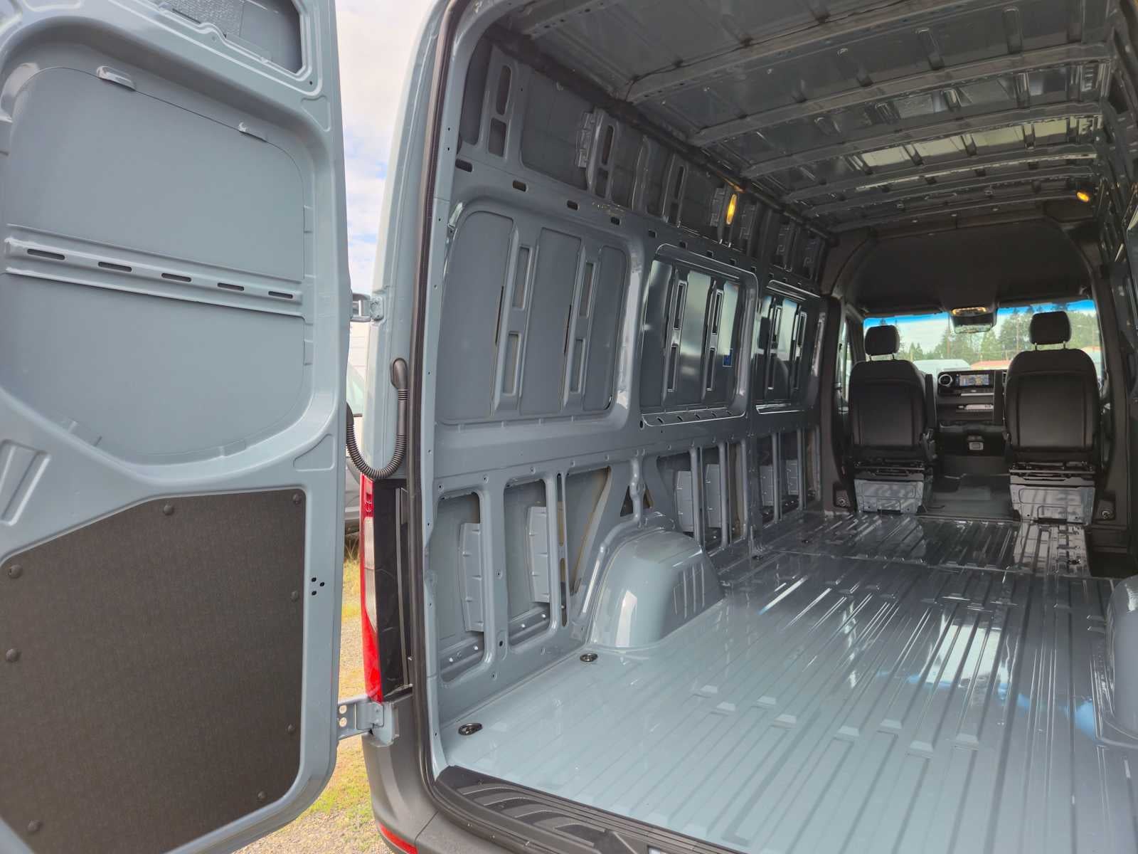 2026 Mercedes-Benz Sprinter Cargo 2500 High Roof I4 Diesel HO 170 AWD