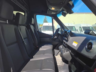 2026 Mercedes-Benz Sprinter Cargo 2500 High Roof I4 Diesel HO 170 Extended RWD