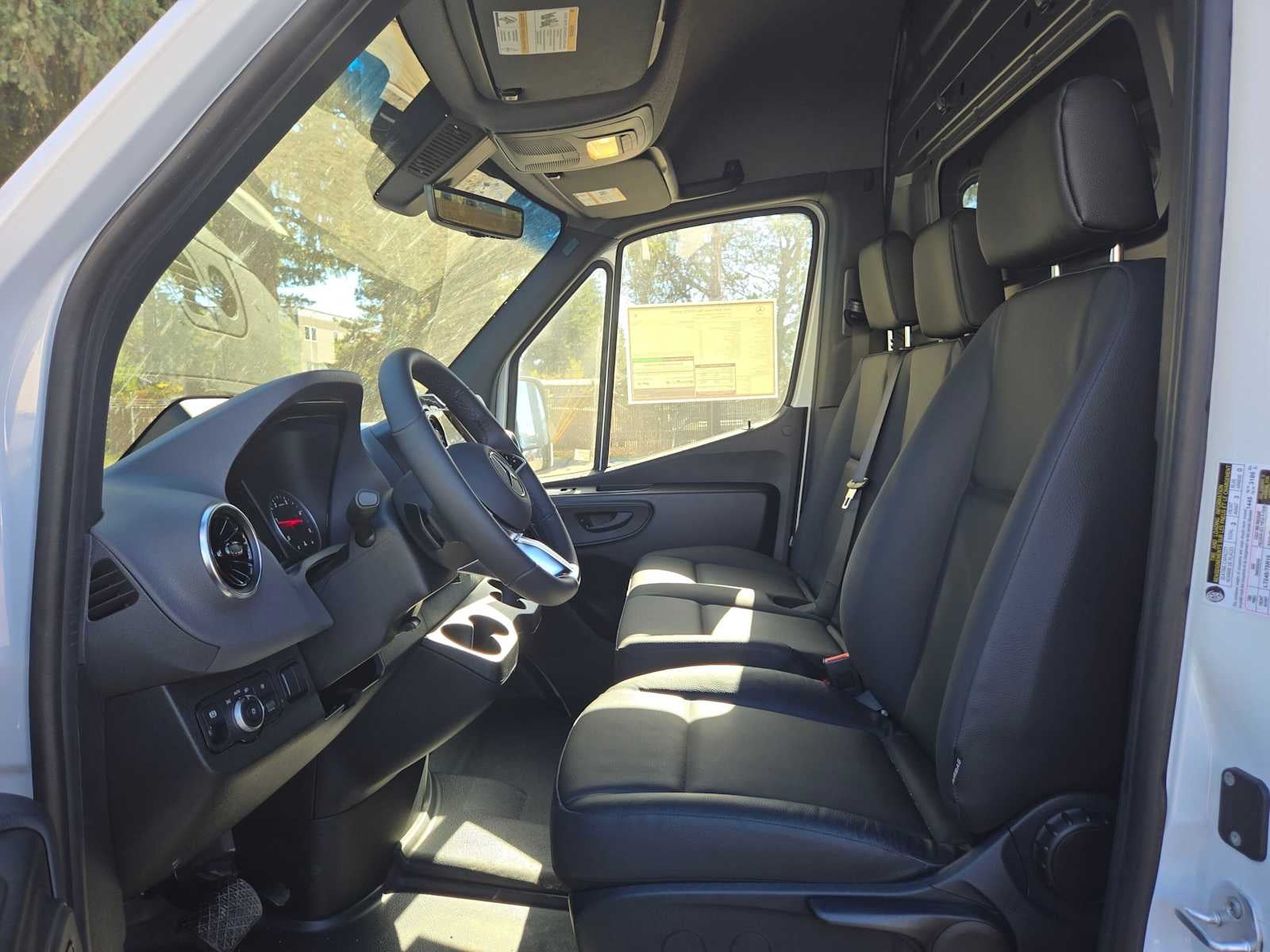 2026 Mercedes-Benz Sprinter Cargo 2500 High Roof I4 Diesel HO 170 Extended RWD