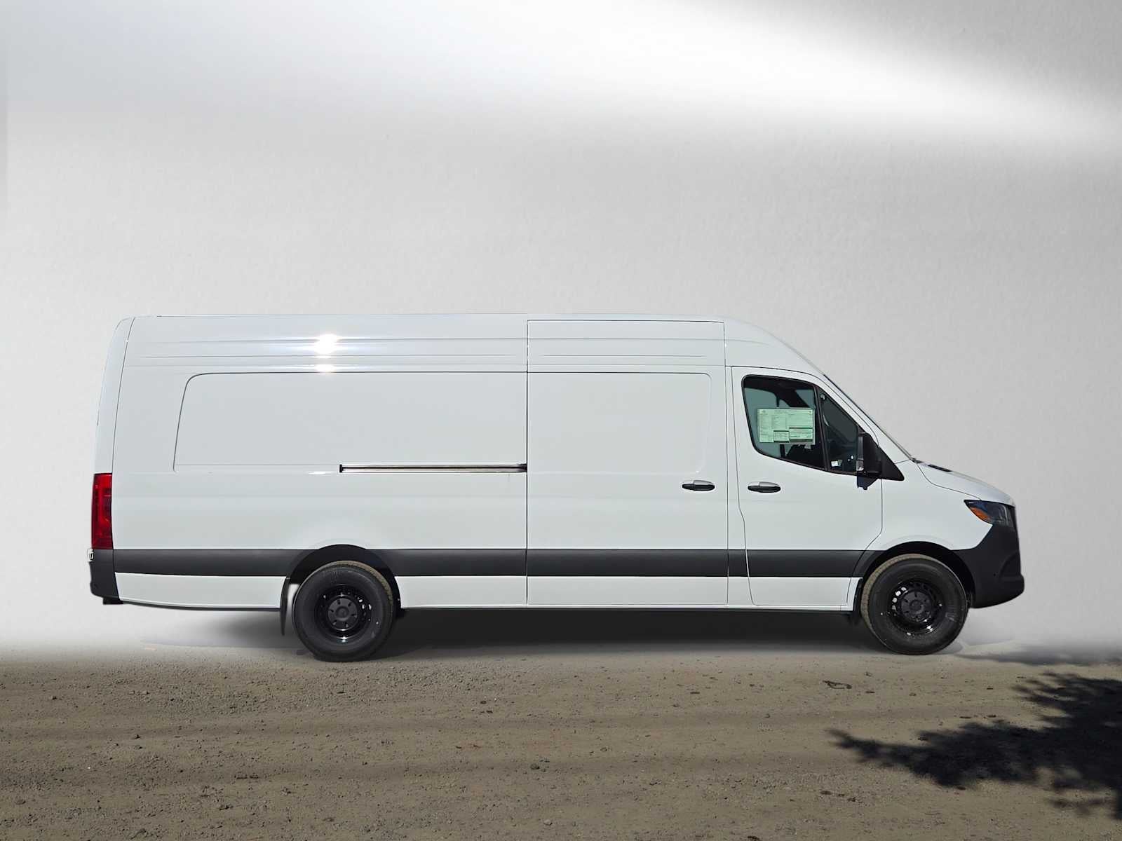 2026 Mercedes-Benz Sprinter Cargo 2500 High Roof I4 Diesel HO 170 Extended RWD