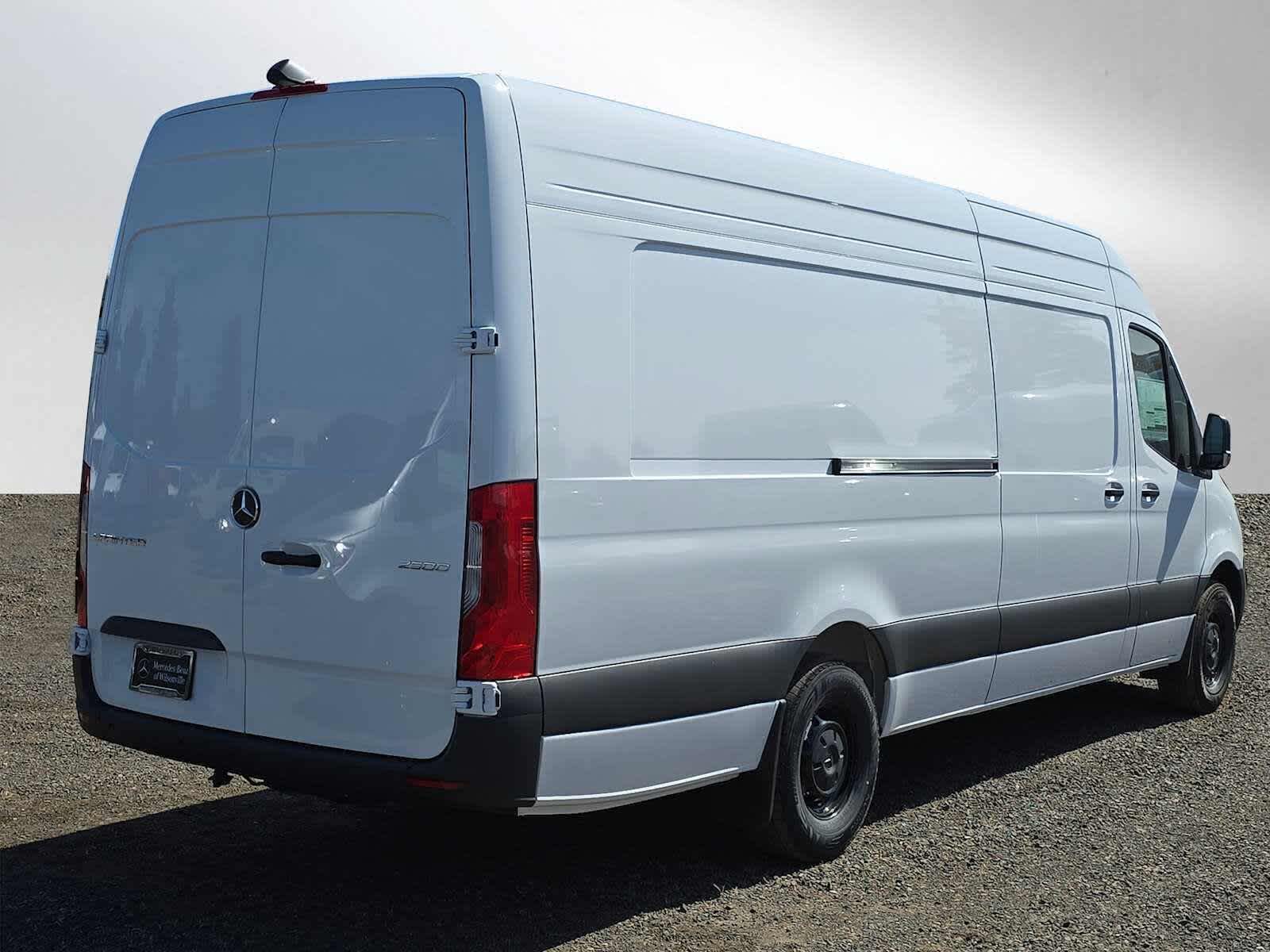 2026 Mercedes-Benz Sprinter Cargo Van 2500 High Roof I4 Diesel HO 170 Extended RWD