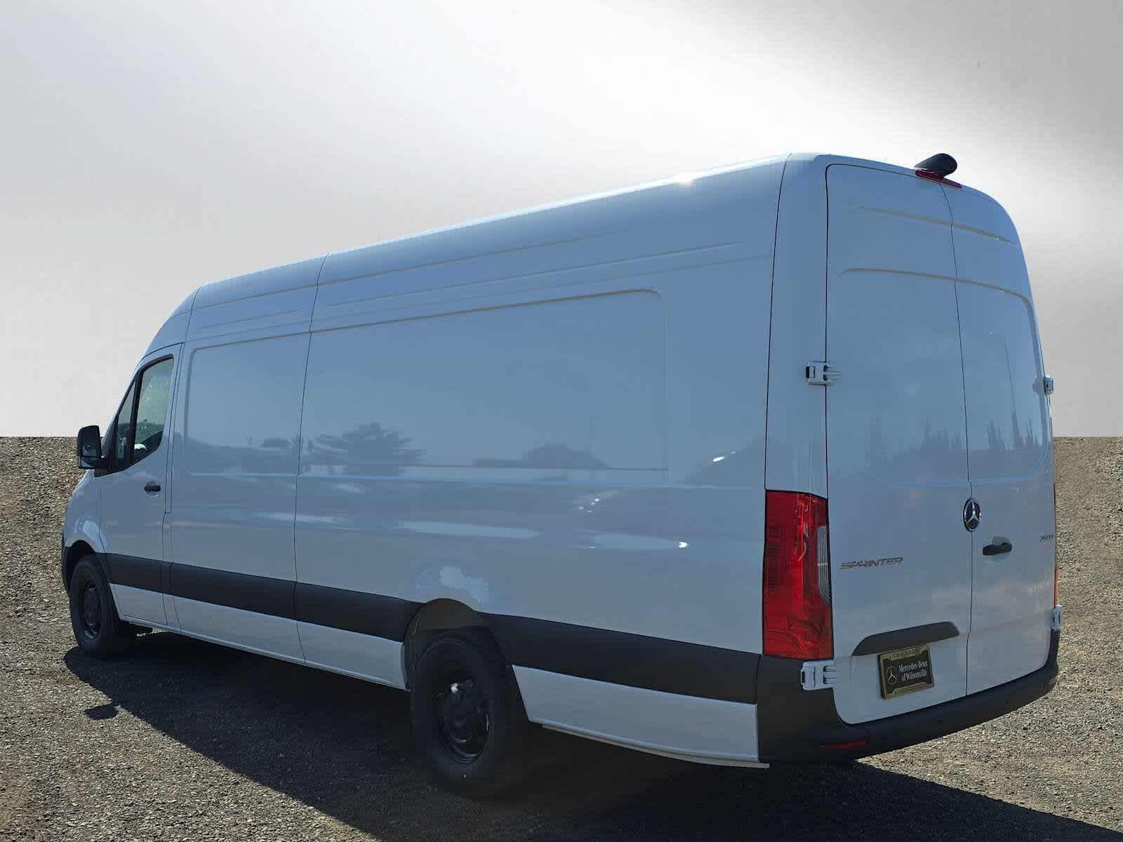 2026 Mercedes-Benz Sprinter Cargo Van 2500 High Roof I4 Diesel HO 170 Extended RWD
