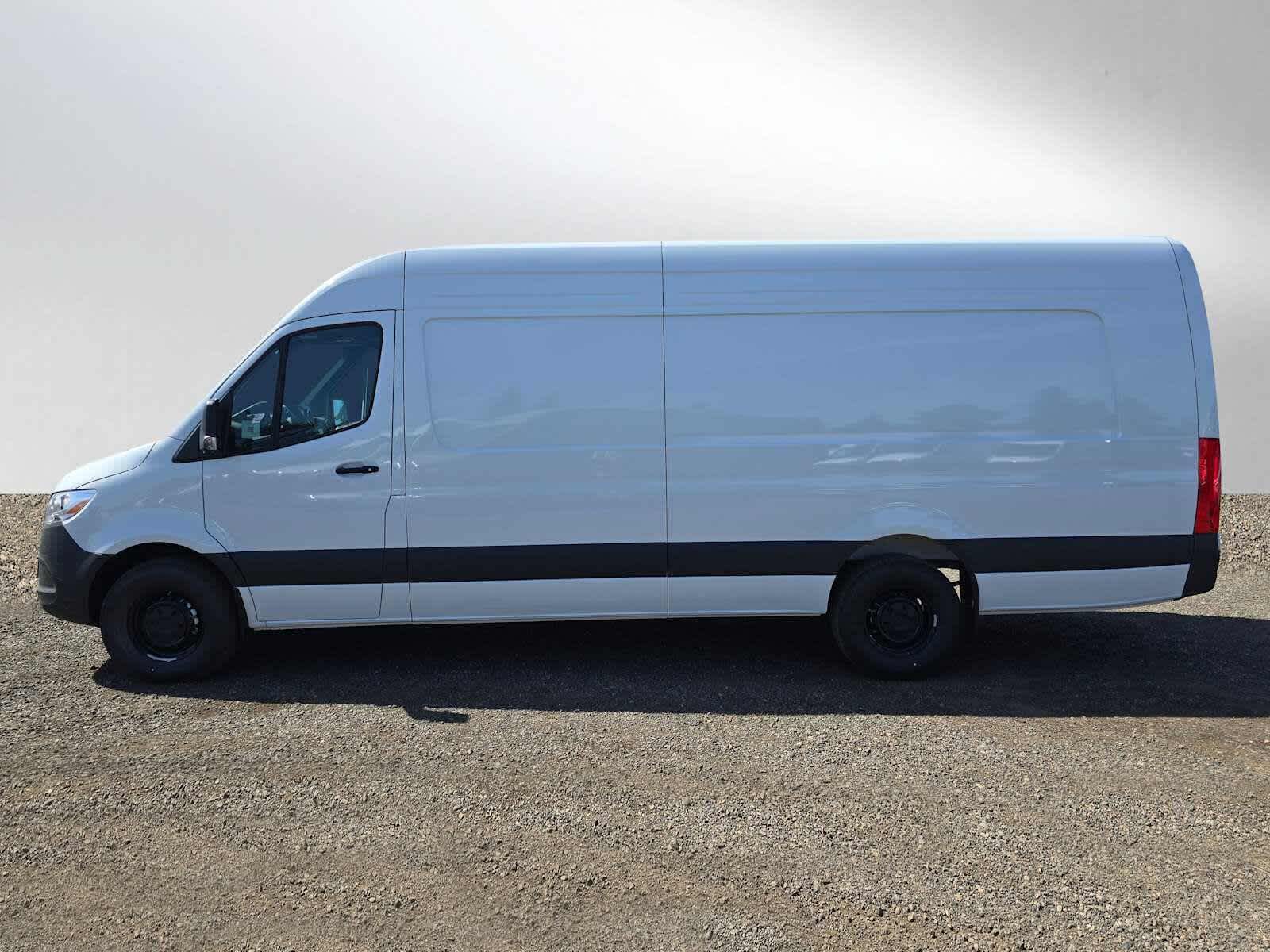 2026 Mercedes-Benz Sprinter Cargo Van 2500 High Roof I4 Diesel HO 170 Extended RWD