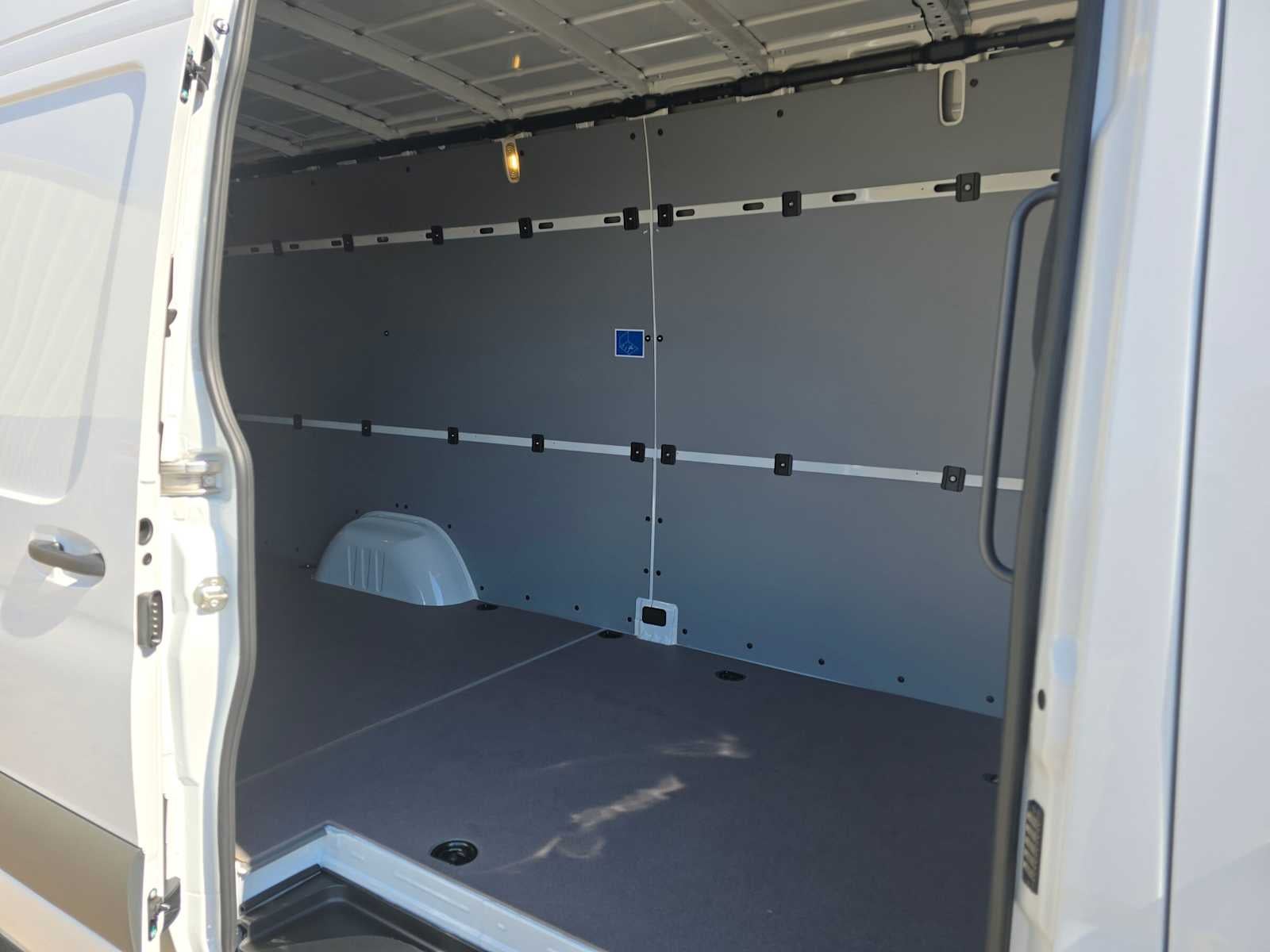 2026 Mercedes-Benz Sprinter Cargo 2500 High Roof I4 Diesel HO 170 Extended RWD